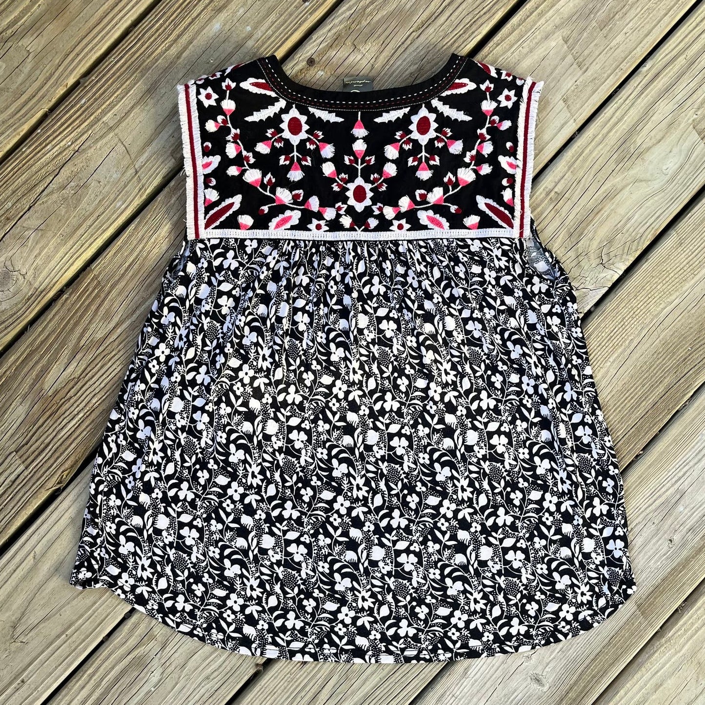 Anthropologie One September Austin Floral Embroidered Top Size S
