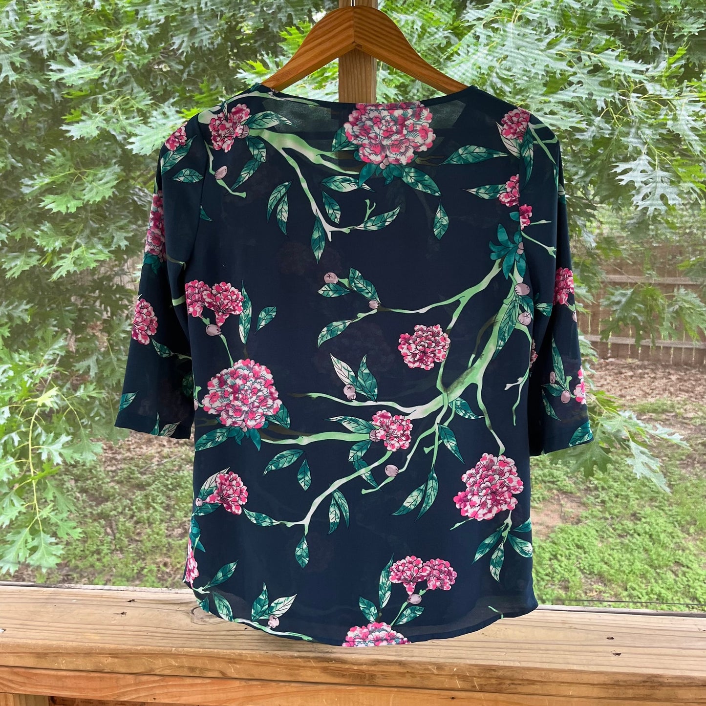 Anthropologie HD In Paris Green And Pink Floral Blouse Size 0