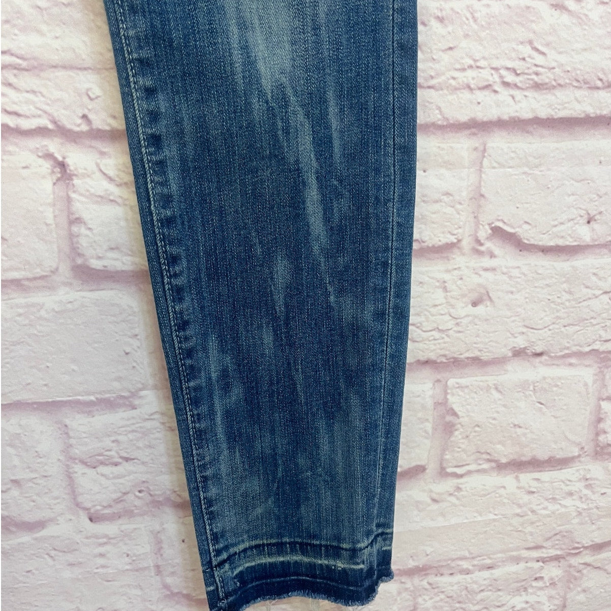 Anthropologie Pilcro And The Letterpress Distressed Skinny Jeans Size 29