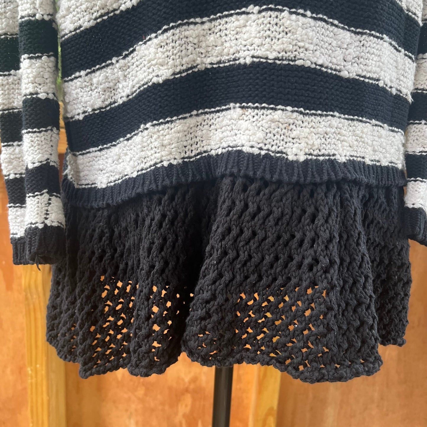 Anthropologie Knitted And Knotted Black And White Crochet Hem Sweater Size S