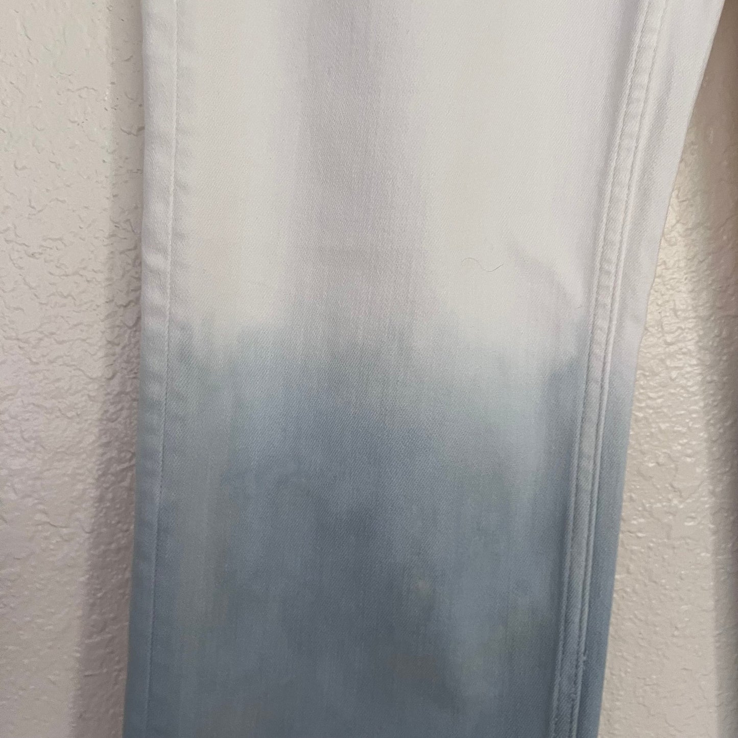 Anthropologie Blue And White Dip Dye Cropped High Rise Jeans Size 27. NEW